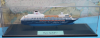 Kreuzfahrtschiff "Mein Schiff 1" TUI Cruises Vollrumpf in Vitrine (1 St.) ML 2010 - 2018 in 1:1400